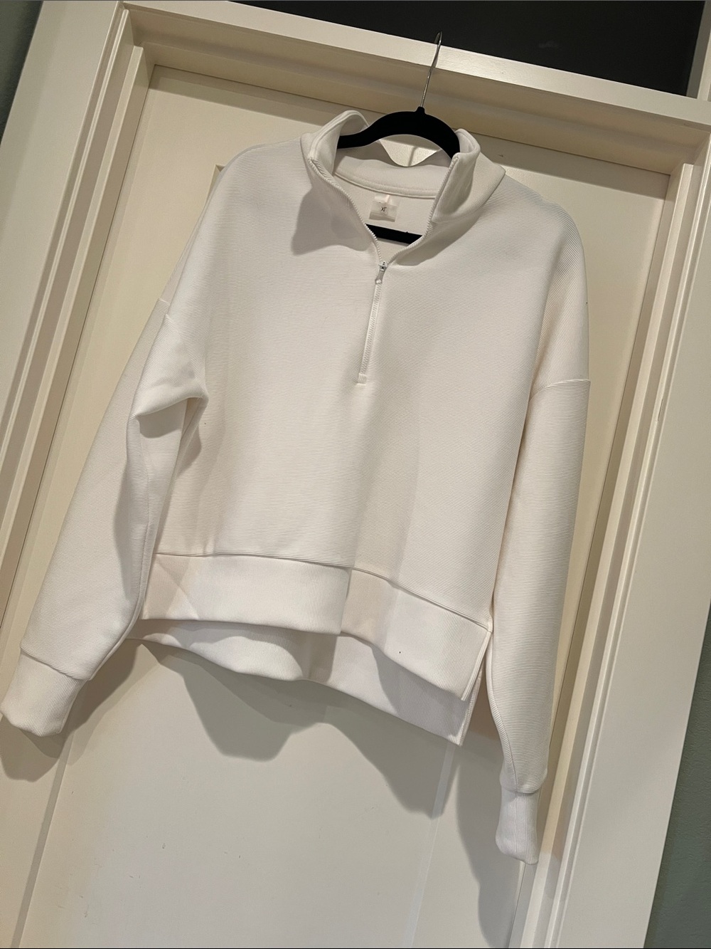CALIA by Carrie Underwood White Quarter-Zip Pullover